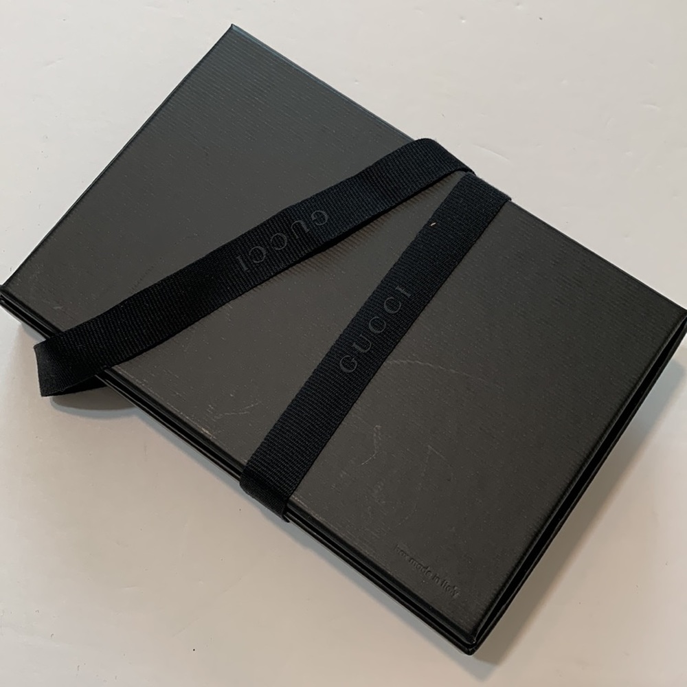Gucci EMPTY Gift Box & Gucci Ribbon • Authentic - Picture 2 of 9